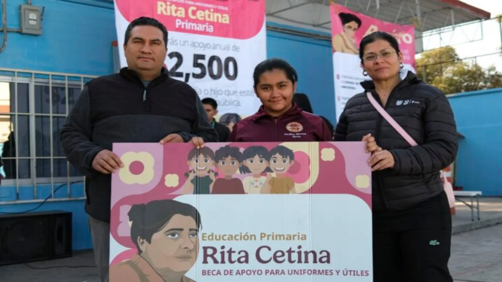 Advierten a beneficiarios de Beca Rita Cetina sobre seguridad en entrega de tarjetas