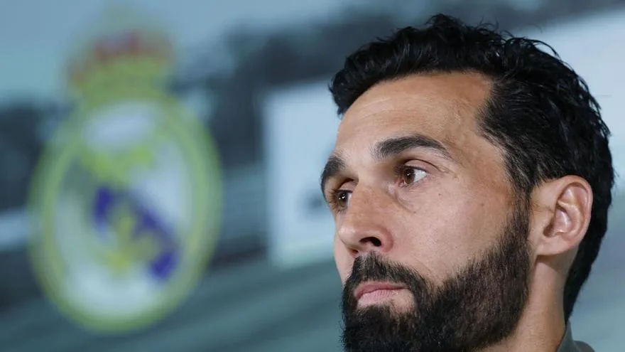 Arbeloa se aleja de la sombra de Mourinho y del posible título del Barcelona