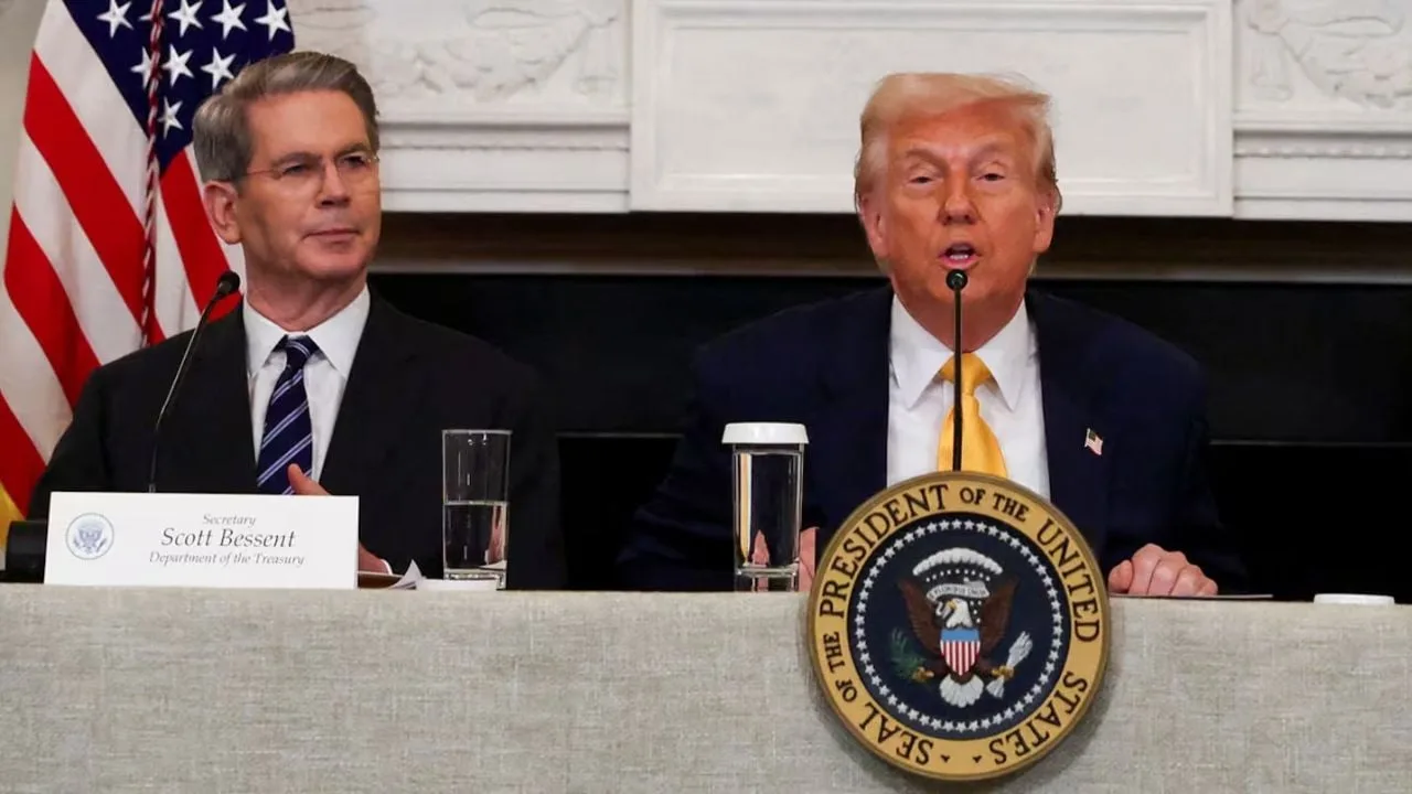 Estados Unidos refuerza el bloqueo económico contra Irán con medidas restrictivas