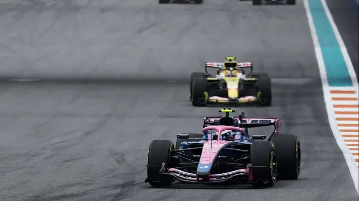 Franco Colapinto logró una espectacular largada en el Gran Premio de Miami
