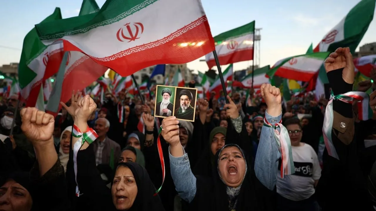 Irán presiona a Estados Unidos: "Decidirse entre negociar o retomar la guerra