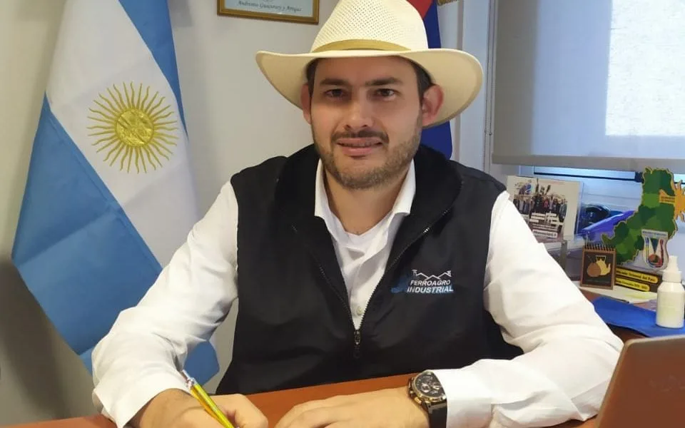 Peterson critica a empresas yerbateras por coordinar precios tras desregulación