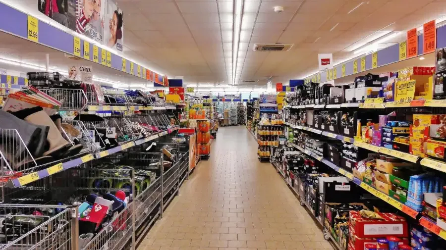Supermercados en el Día del Trabajador: qué locales atienden el 1 de mayo
